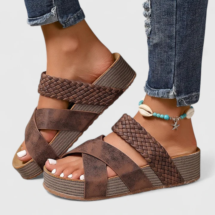 Danyzelle™ | Orthopedic Sandals