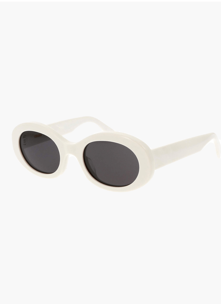 Averi | Sleek Sunglasses