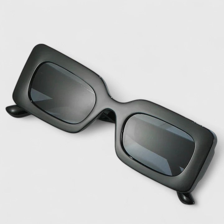 Elyanna | Sophisticated Sunglasses
